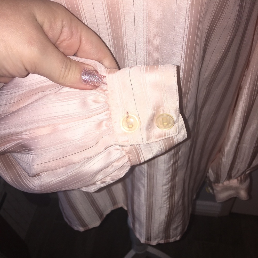 Vintage Blush Long Sleeve Blouse 👚 - Picture 4 of 5